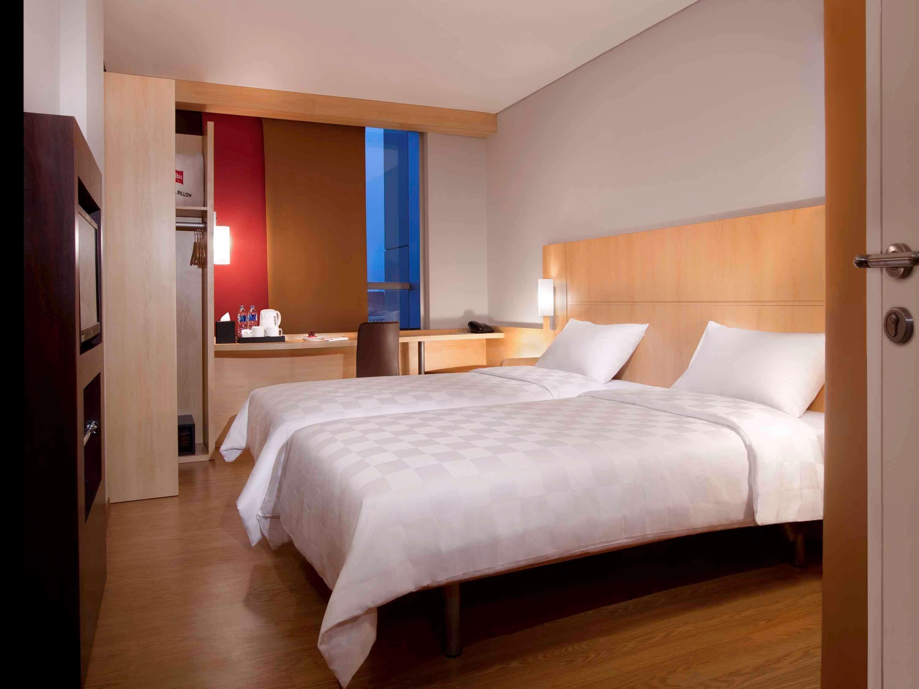 Ibis Jakarta Senen Luaran gambar